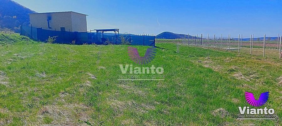 Teren agricol extravilan de 1500 mp, în Poplaca
