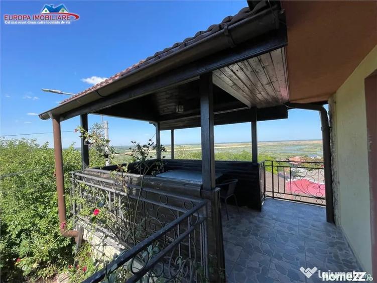 Casă cu 4 camere cu Teren 209 Mp în Monumentului