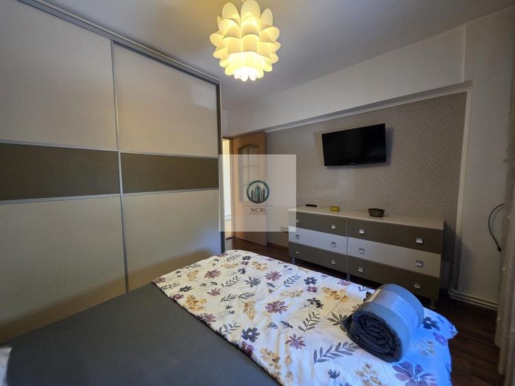 Apartament 3 camere Deva – Bd. Decebal | Decomandat | Parcare | Etaj 1 - 14