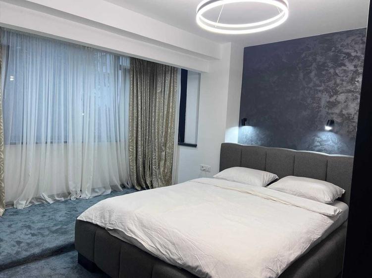 Apartament cu 3 camere decomandat în Splai Bahlui