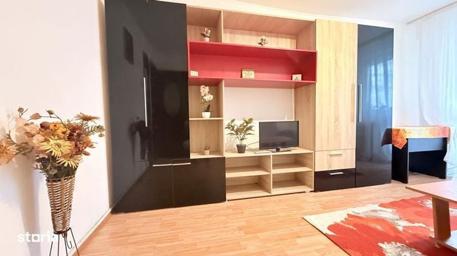 Apartament cu 2 camere decomandat în Tei