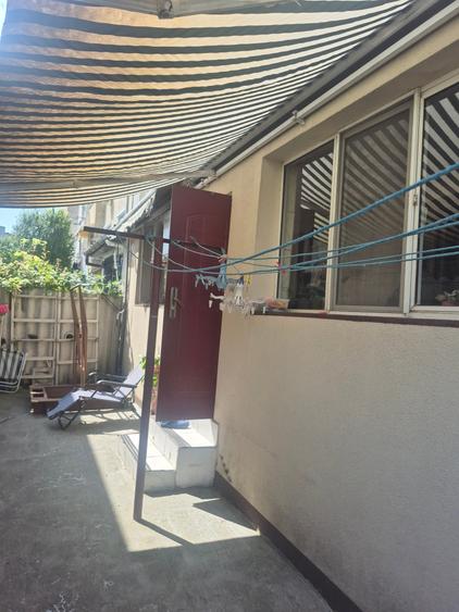 Apartament cu 4 camere în Est