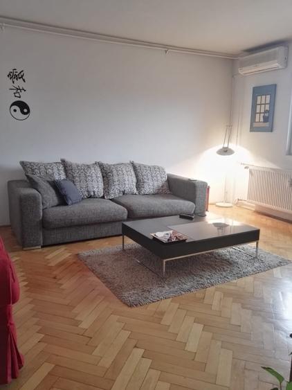 Apartament cu 2 camere decomandat, mobilat în Unirii