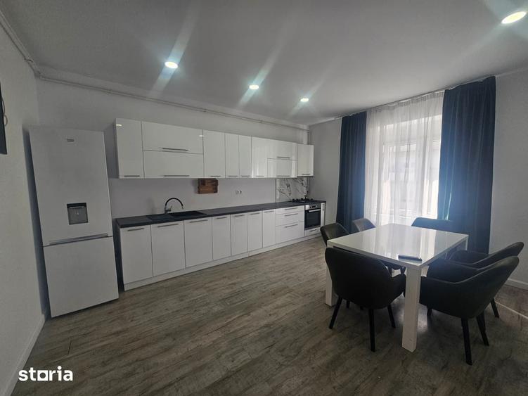 Apartament cu 3 camere decomandat în Burdea
