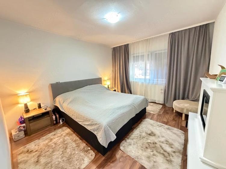 vand casa cu 5 camere Fratelia - 7