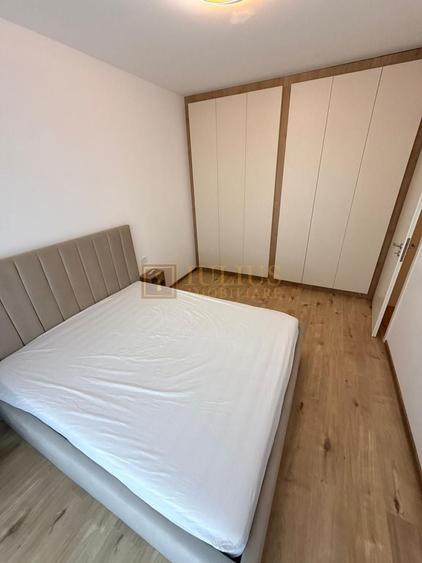 Apartament cu 2 camere decomandat, mobilat în Dumbrăvița