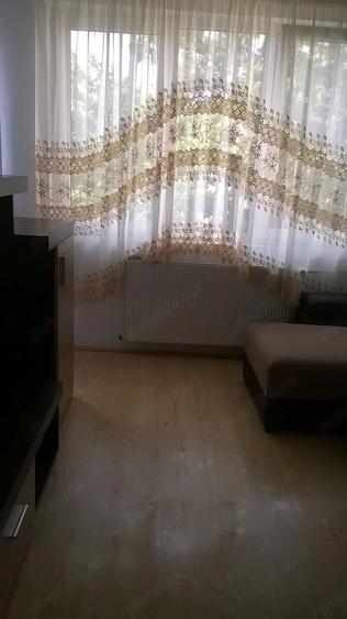 Apartament cu 2 camere semidecomandat în Rogerius