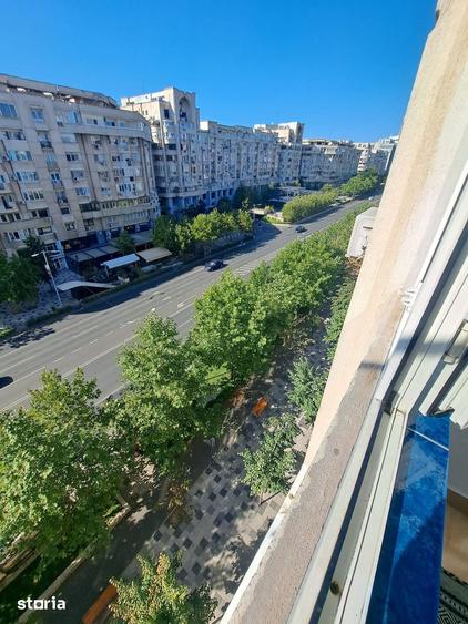 Apartament cu 3 camere în Decebal