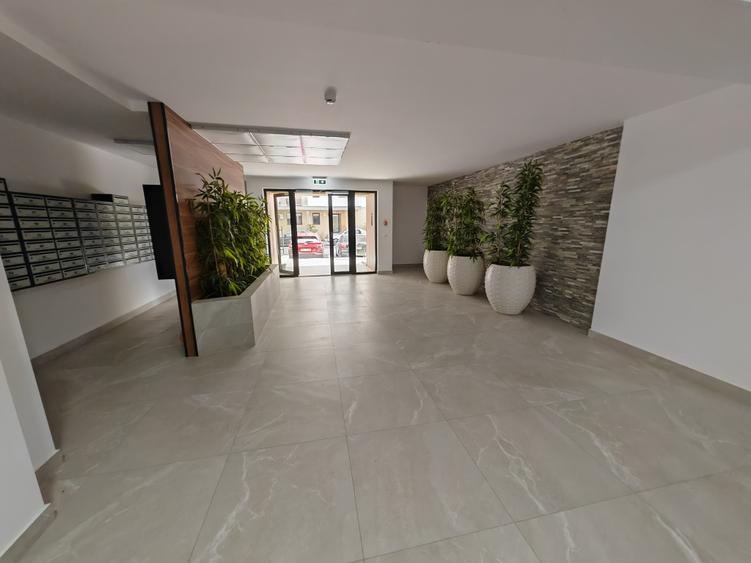 Apartament cu 2 camere semidecomandat în Theodor Pallady