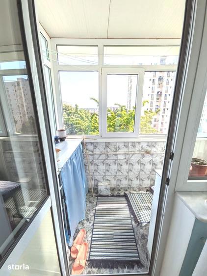 Apartament cu 2 camere în Craiovei