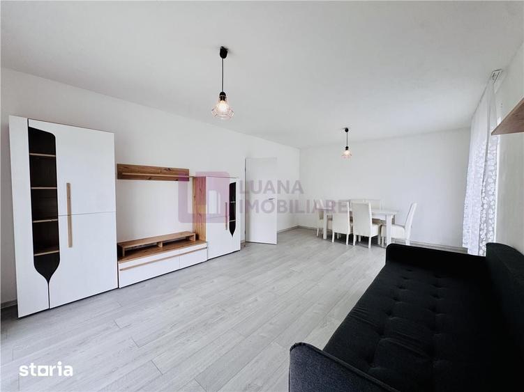 Casă cu 4 camere cu Teren 250 Mp în Roșia