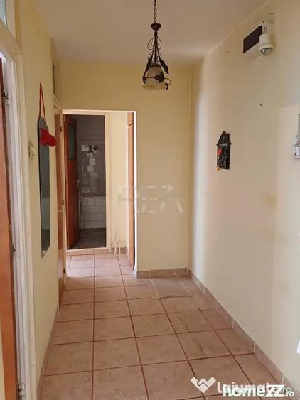 2 camere, et 5/8, 51 mp, bloc 1985- Crangasi, Str 9 Mai - 6