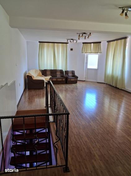 Apartament cu 2 camere în Km 4