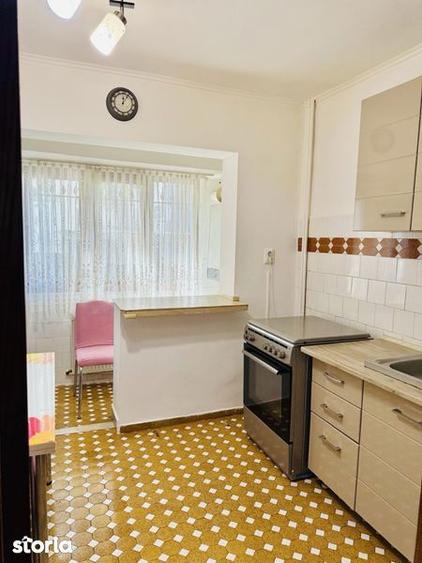 Apartament cu 3 camere, mobilat în Central