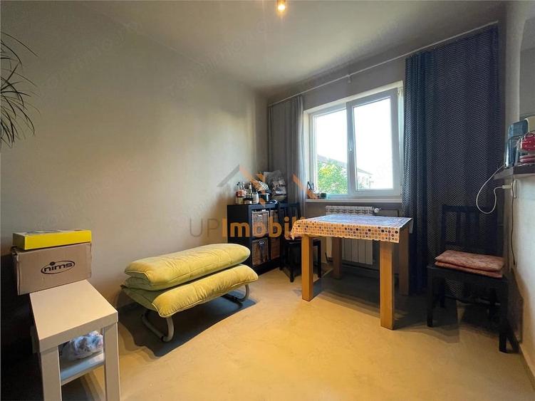 Apartament cu 3 camere semidecomandat în Calea Aradului