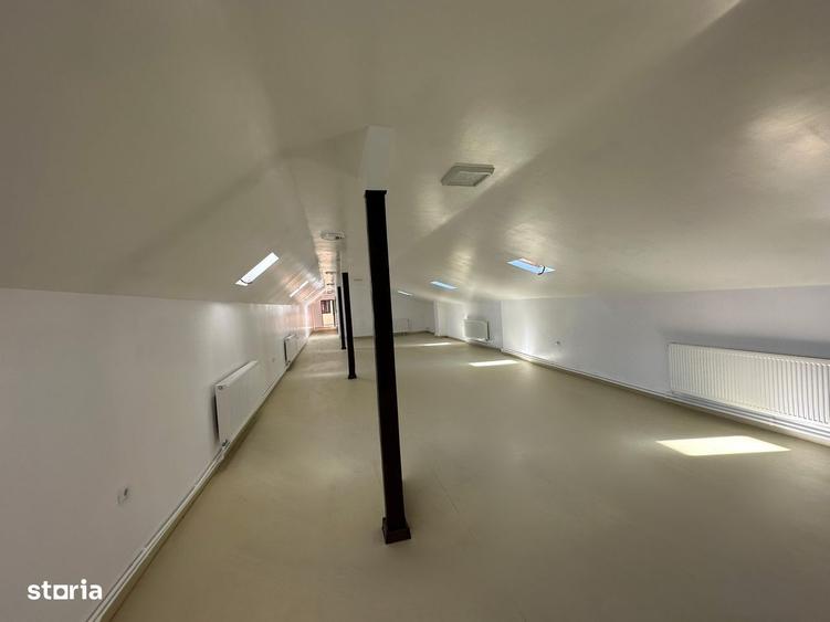Spațiu comercial, de 2,550 mp, în Pietroșani
