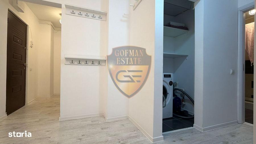 Apartament cu 3 camere decomandat, mobilat în Central
