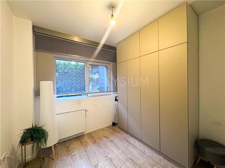 Apartament cu 3 camere semidecomandat, mobilat în Floreasca