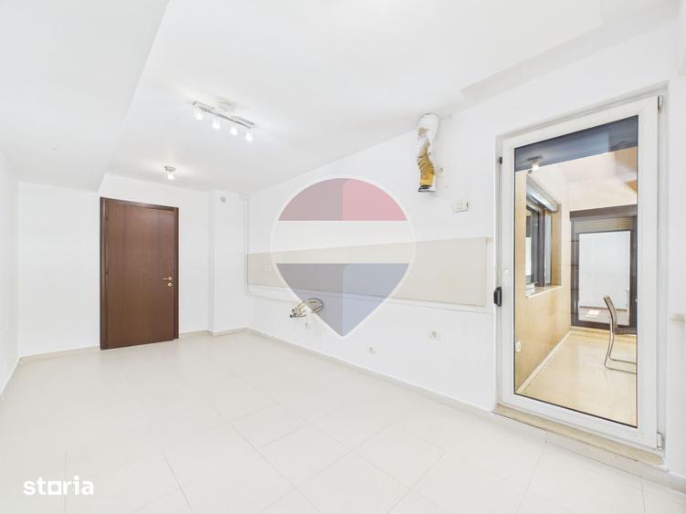 Apartament cu 3 camere în Herăstrău