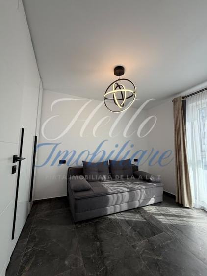 Apartament cu 3 camere decomandat, mobilat în Florești