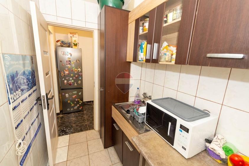 Apartament cu 2 camere decomandat, mobilat în Valea Ialomiței
