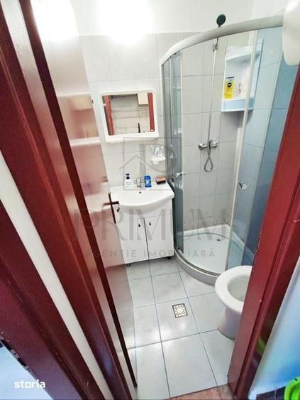 Garsonieră în UMT