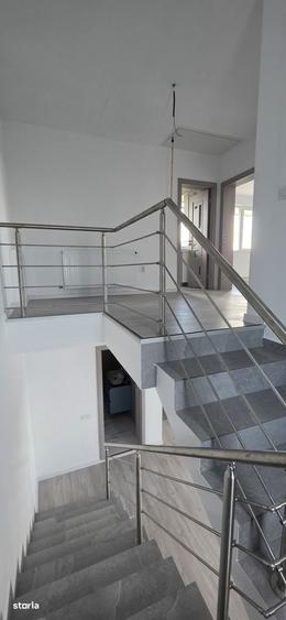 Casă cu 3 camere cu Teren 230 Mp în Clinceni