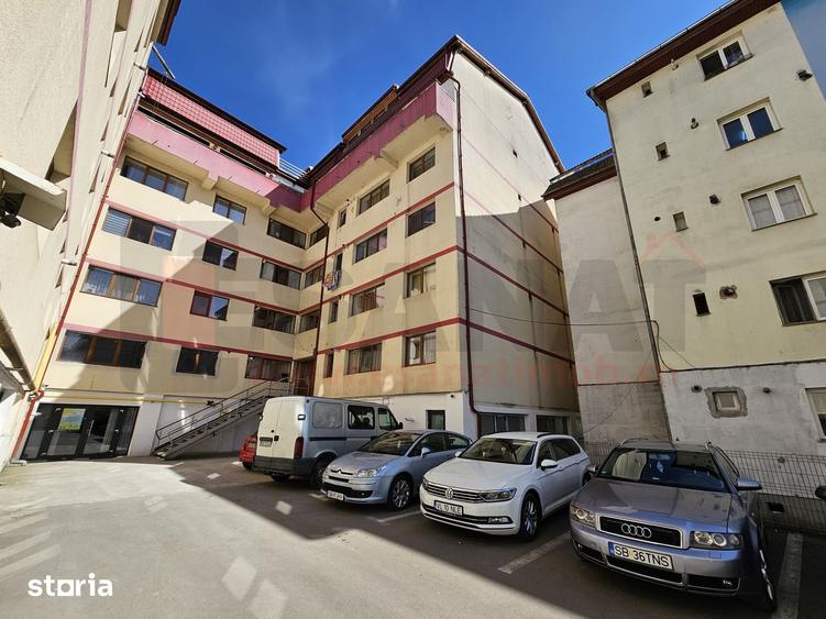 Apartament cu 4 camere în Turnișor