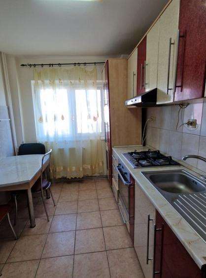 Apartament cu 2 camere semidecomandat în Micălaca
