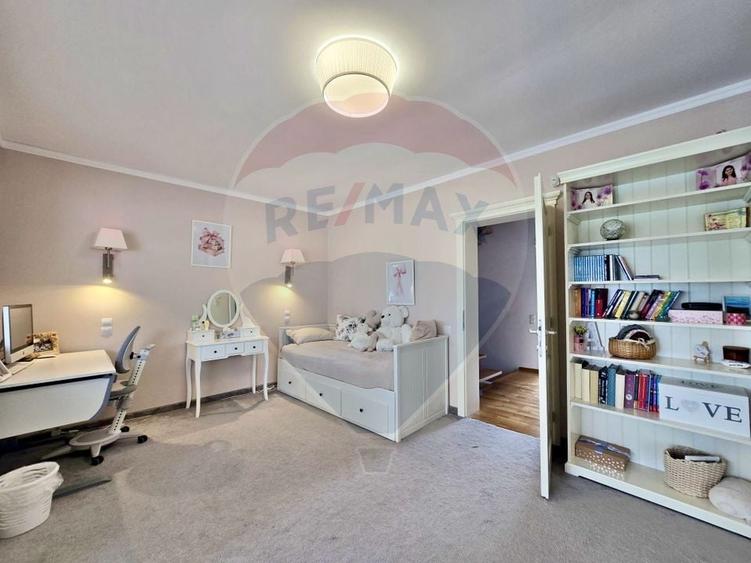 Duplex cu 5 camere cu Teren 578 Mp în Gilău