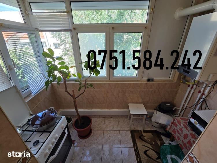 Apartament cu 3 camere în Babadag