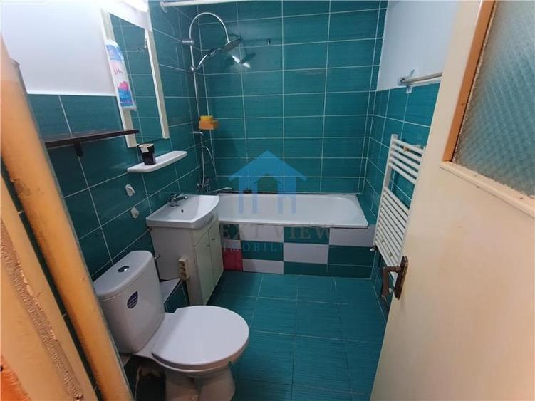 Apartament cu 3 camere decomandat în Mărăști