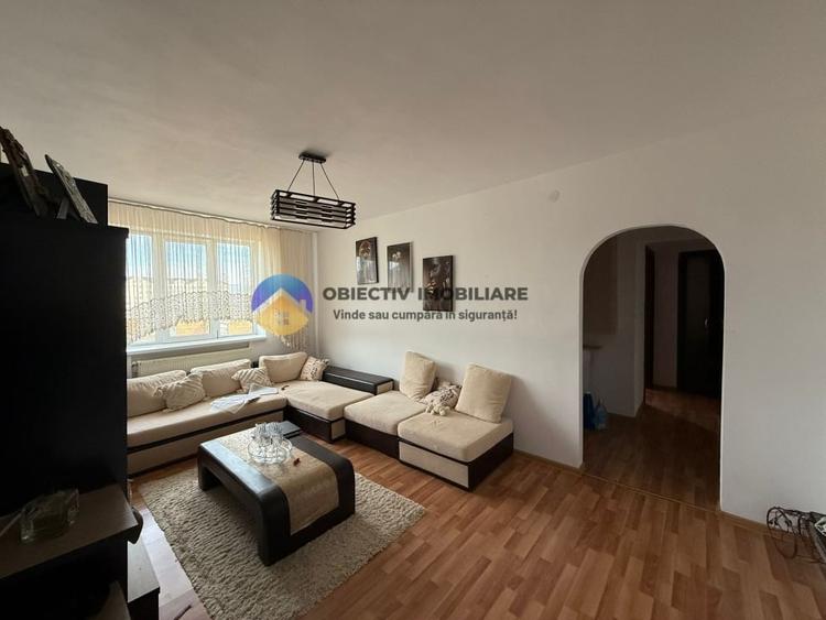 Apartament 3 camere de vânzare , 72,97 mp ,Dărmănești - 1