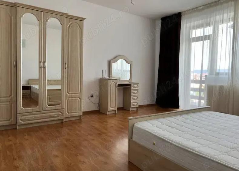 Apartament cu 2 camere decomandat, mobilat în Central