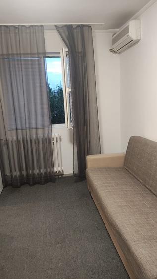 Garsonieră decomandată în Alba Iulia