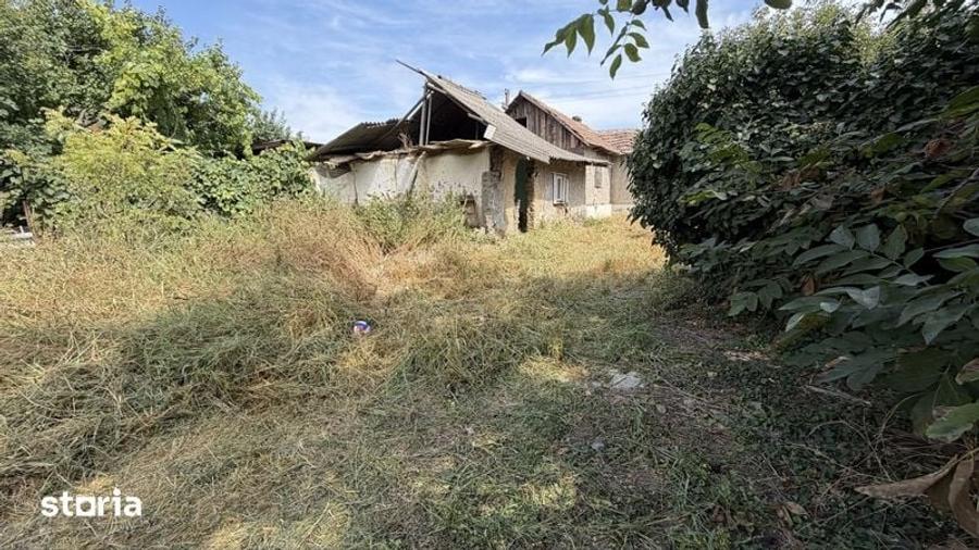 Teren de 1321 mp, în Lumina