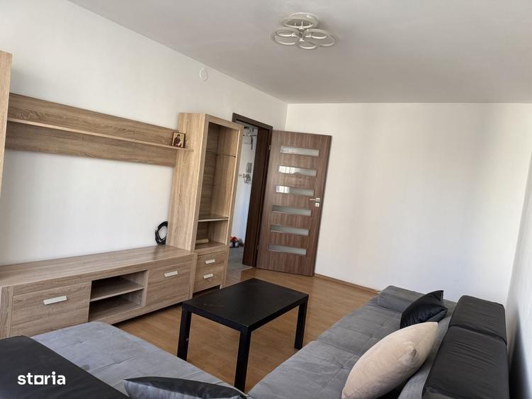 Apartament cu 3 camere în Basarabia