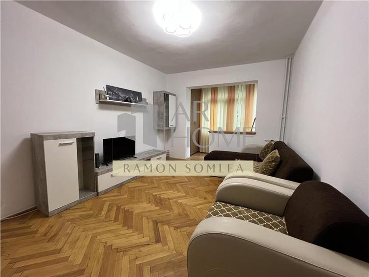 Apartament cu 3 camere nedecomandat, mobilat în Vest