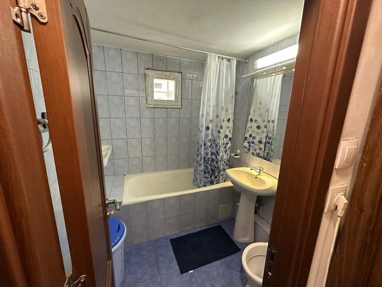 Apartament cu 3 camere în Chișinau