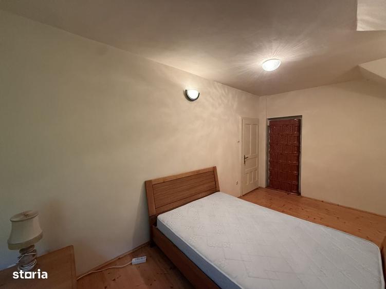 Casă cu 4 camere în Scărișoara