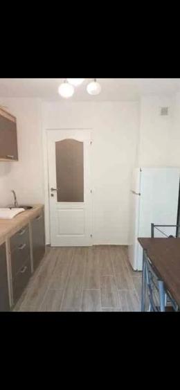 Inchiriez in Mazepa apartament 2 camere etaj1 - 7