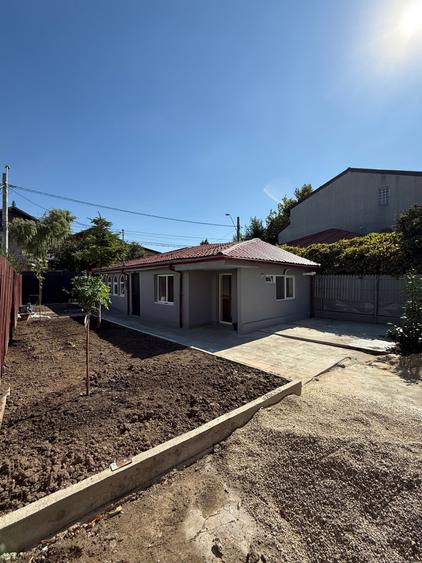 Casă cu 2 camere cu Teren 200 Mp în Jiului