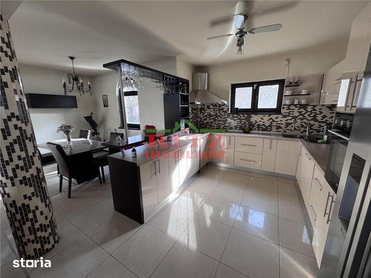 Casă cu 5 camere cu Teren 507 Mp în Ultracentral