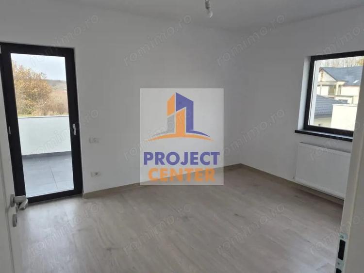 Casă cu Teren 563 Mp în Albota