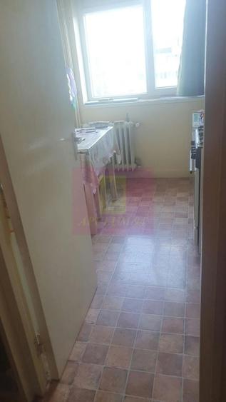 Ap 3 camere , Uverturii, metrou Lujerului - pret imbatabil - 2