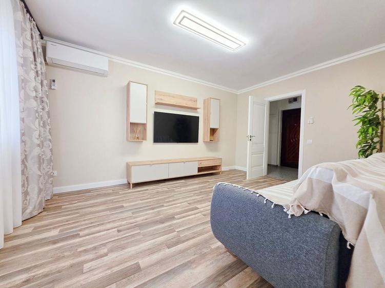 Apartament cu 2 camere decomandat, mobilat în Titan
