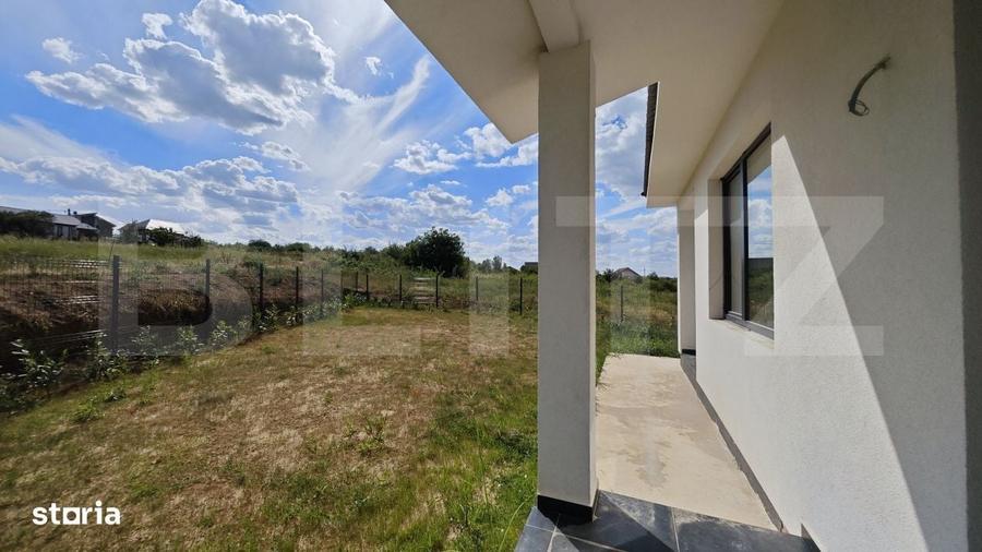 Casă cu 3 camere în Paleu