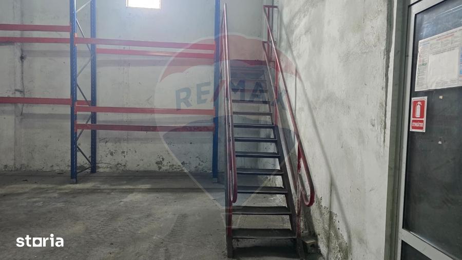 Spațiu comercial, de 729 mp, în Central