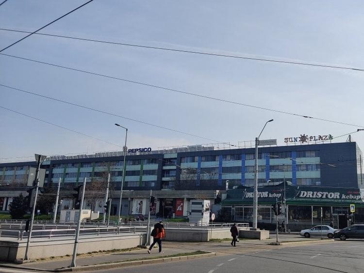 Birou, de 280 mp, în Văcăresti