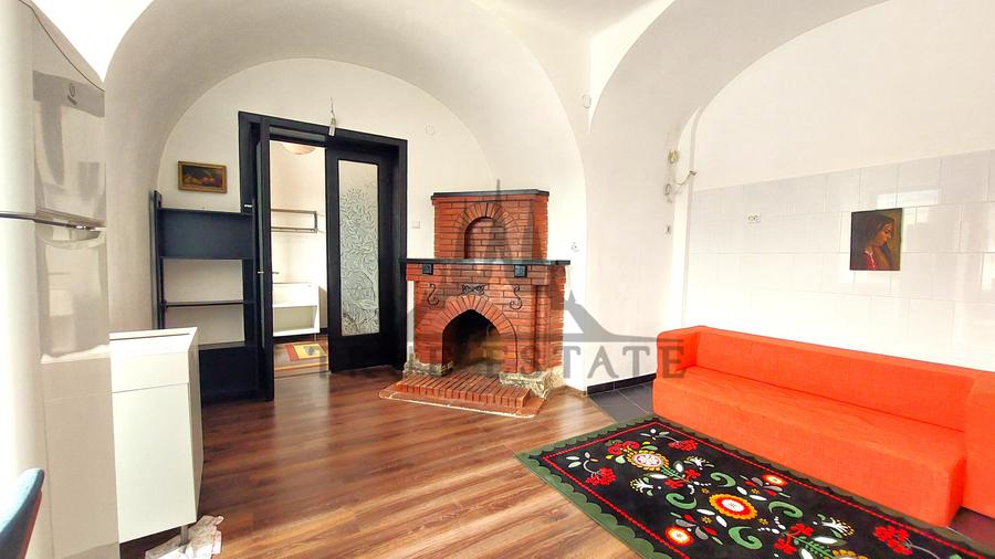 Apartament cu 4 camere in vila interbelica, singur pe etaj, in zona Eminescu - 4